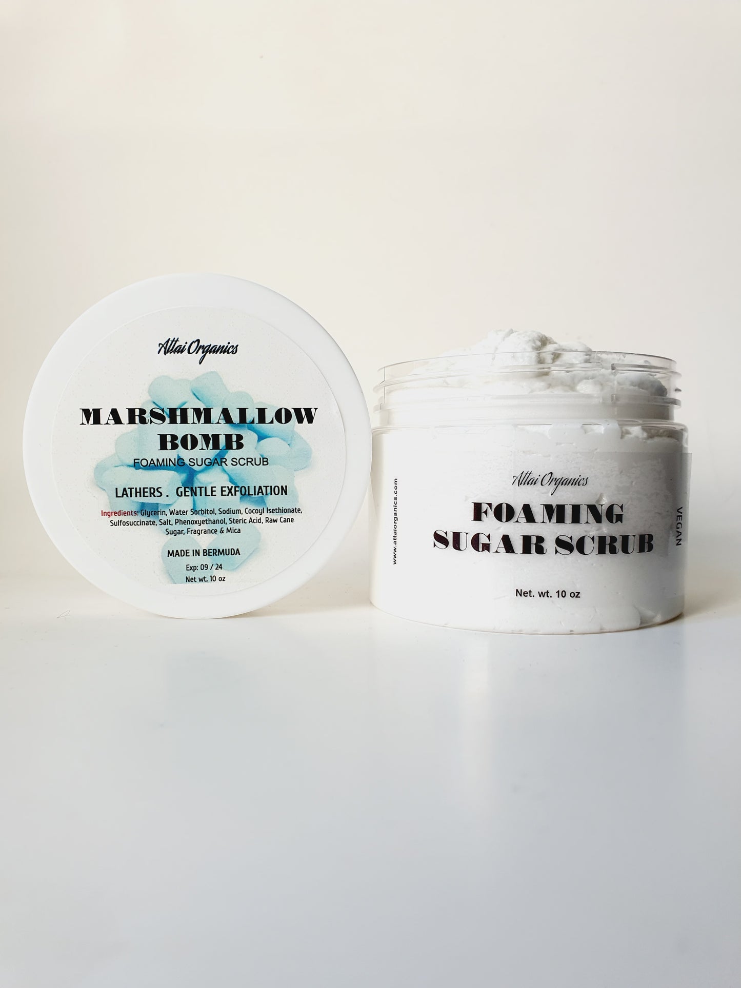 ' Marshmallow Bomb ' Foaming Sugar Scrub