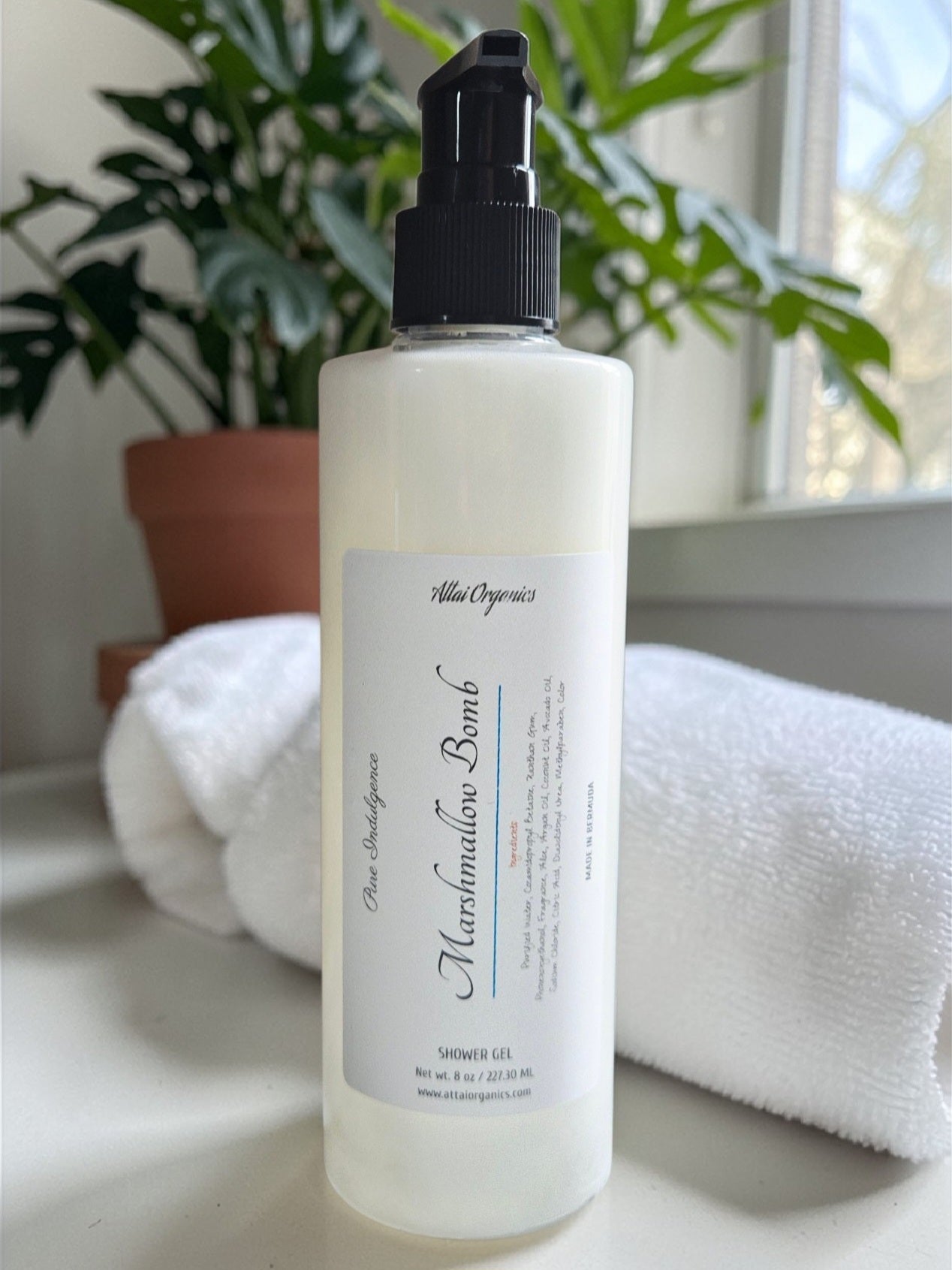 ' Marshmallow Bomb ' Shower Gel